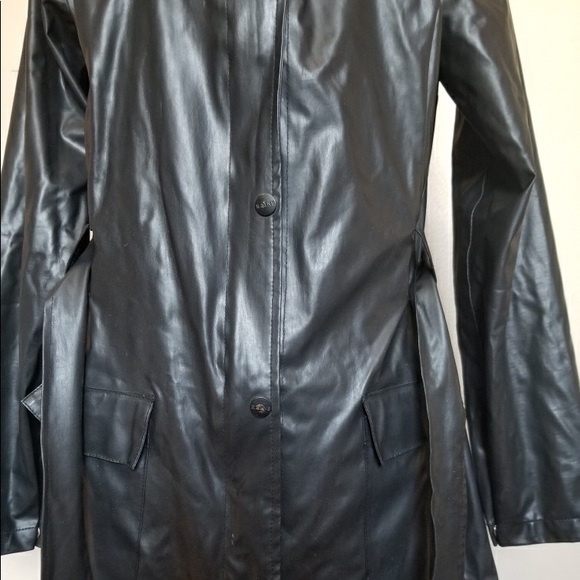 Rains rain jacket size s/m - Picture 5 of 7